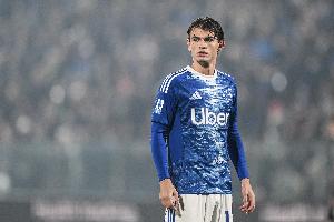 科贝记者：科莫尚未收到皇马将回购尼科·帕斯的通知