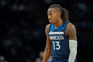 媒体人：真正的狼群就要撕咬到最后 森林狼燃尽了 他们很强硬