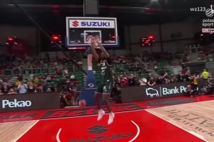 你们是有经验的！回顾20年掘金1比3落后强势翻盘的更衣室！